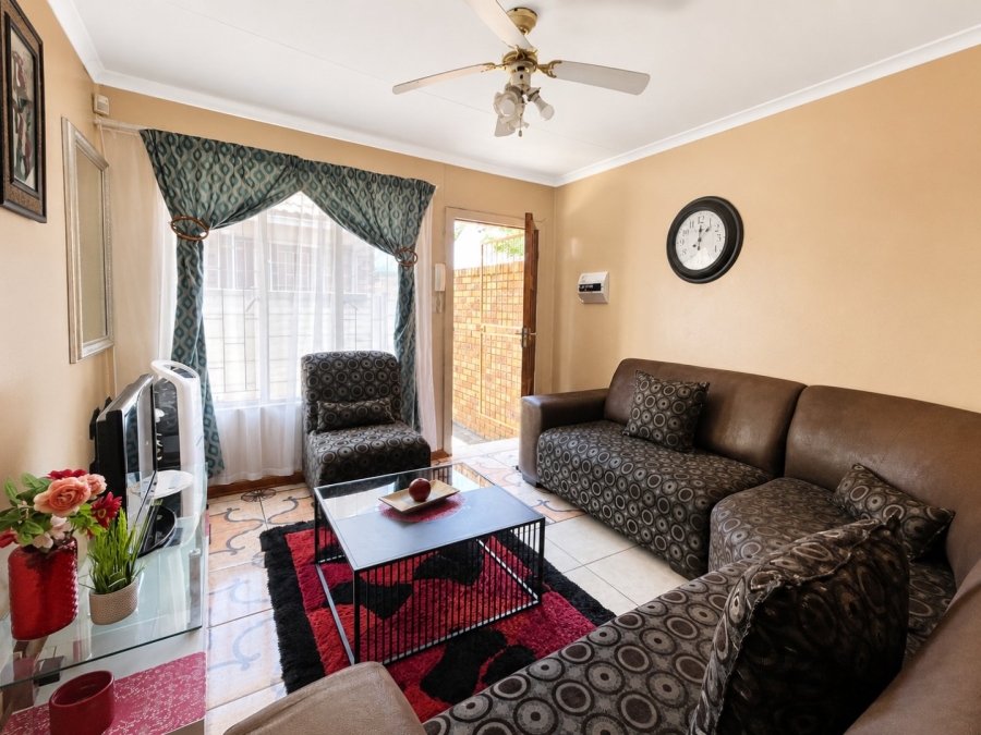 2 Bedroom Property for Sale in Navalsig Free State